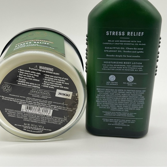 Bath & Body Works Aromatherapy Eucalyptus + Spearmint 3 Wick Candle & Lotion - Picture 5 of 5